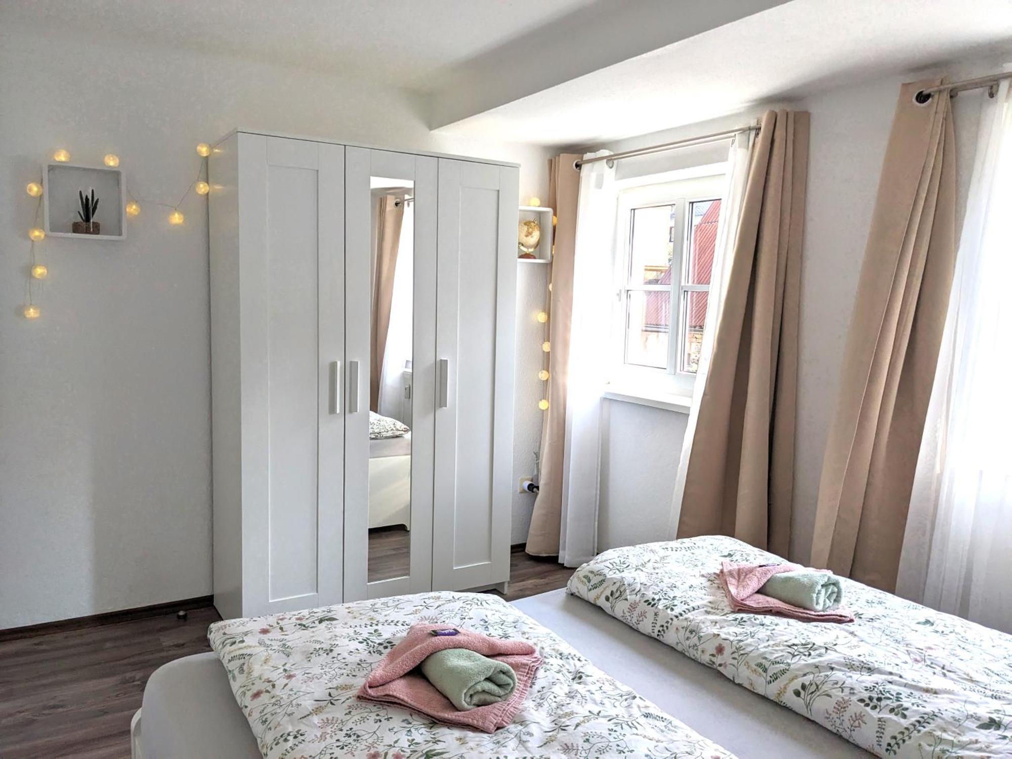 Hw4B - Urlaubsmagie - Zentral Mit Gemeinschaftsgarten, -Pool, -Sauna & Whirlpool Sebnitz Eksteriør billede